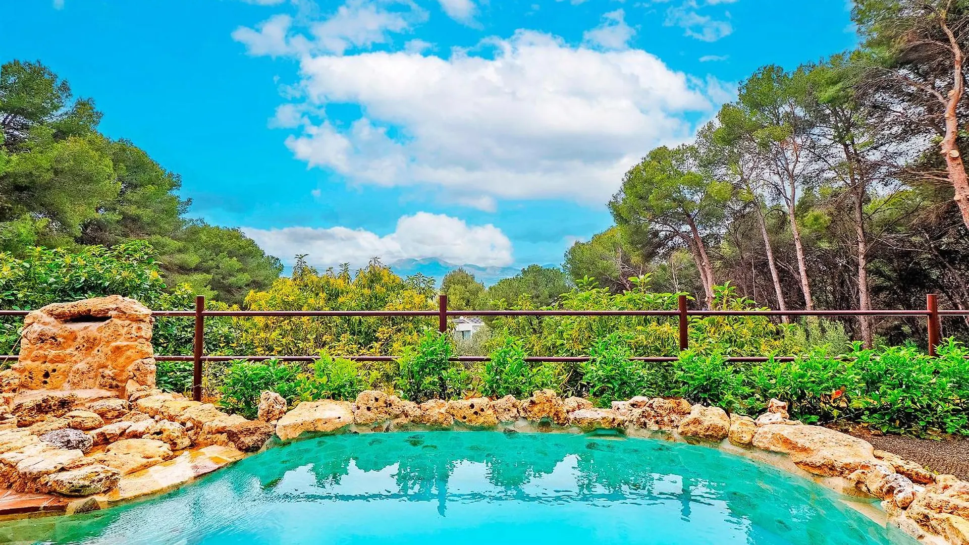 Villa Cubo'S Casa La Sierra Del Tejar Alhaurín el Grande Сasa de vacaciones