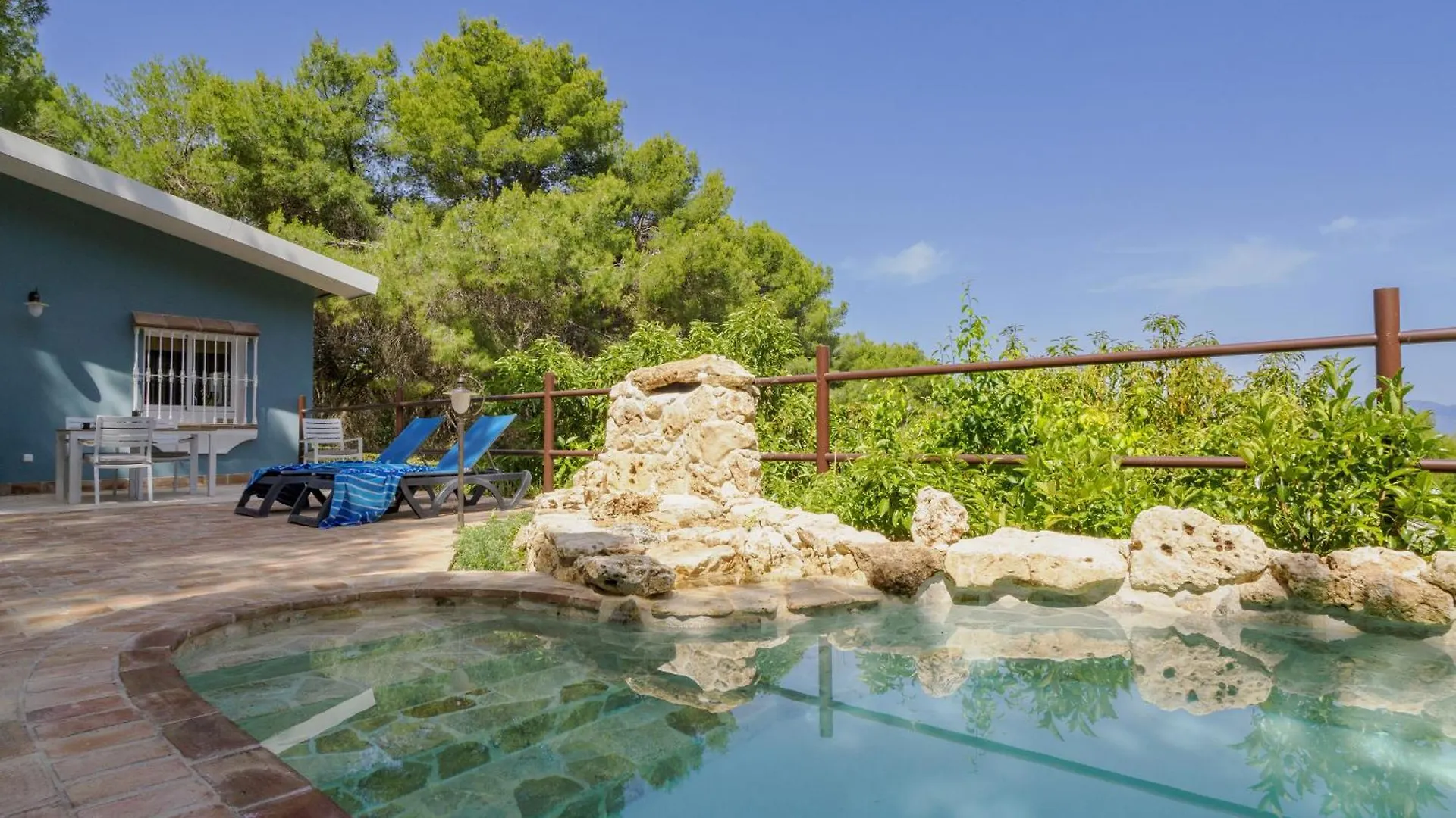 Villa Cubo'S Casa La Sierra Del Tejar Alhaurín el Grande Сasa de vacaciones